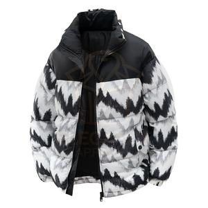 เสื้อแจ็คเก็ตพัฟเฟอร์ผ้าแคนวาสแบบคลาสสิกสำหรับผู้ชาย สวมใส่สบายในฤดูหนาว ผลิตจากโพลีเอสเตอร์หนา กันลม มีโลโก้ด้านหน้า จำหน่ายจำนวนมาก - Product Image 2