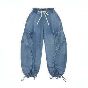 Pantalon cargo en jean ample pour femme, taille haute, avec cordon de serrage, style streetwear, multi-poches, effet froncé - Product Image 6