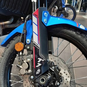 Autocollants de moto sur mesure, protection de réservoir pour Yamaha Tenere 700, World Rally - Product Image 1