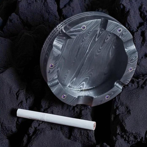 Cenicero de Acero de Damasco de Alta Calidad, Cenicero de Diseño Hecho a Mano, Accesorio de Metal Duradero para Fumar, para Oficina, Hogar y Salón - Product Image 5