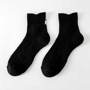 Custom Logo Athletic Sport Socks Soft Comfortable Anti <b>Slip</b> Fabric For Football Soccer And Outdoor Activities Wholesale - Product Image 4