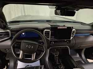 2025 TO YOTA SEQU OIA Platinum 3.4i-Force/T1 436HP TRANSMISSION AUTOMATIQUE - Product Image 3