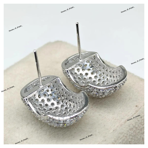 Pendientes Clásicos con Incrustaciones de Diamantes Moissanite, Pendientes de Plata de Ley 925 Brillantes y Lujosos para Mujer - Product Image 2