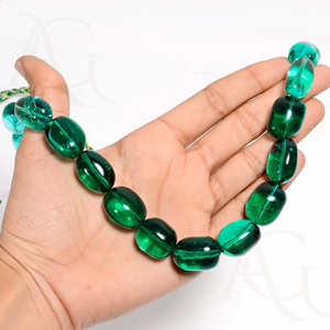 Collier d'émeraudes cultivées en laboratoire Perles à facettes lisses polies vertes Nano Cut Gemstone Strand for Jewelry Making Customisable - Product Image 3