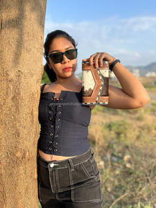 Nouveau Design embrayage pour femmes usiné à la main sculpture portefeuille embrayage Western élégant Offre Spéciale peau de vache fourrure portefeuille Multi utilisations - Product Image 3