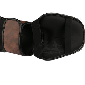 Espinilleras de boxeo de alto grado, espinilleras protectoras para piernas, espinilleras para hombres de lucha de boxeo - Product Image 5