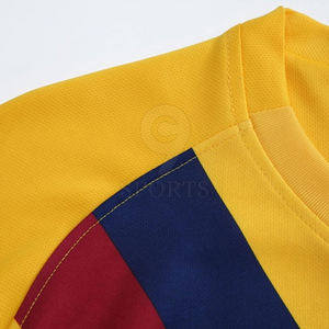Stylish Men's Soccer Uniform Custom <b>Material</b> and Quick Dry Features - Product Image 4