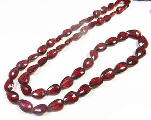 Cuentas de granate rojo natural de Mozambique de 7x5-10x7 mm, cuentas facetadas en forma de pera, hilo de 4 pulgadas, granate africano para joyería. - Product Image 6