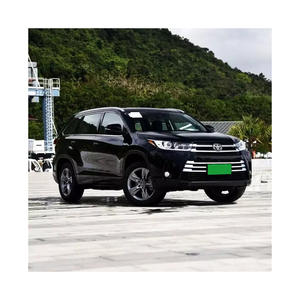 Occasion pour Highlander SUV 5 portes, sièges en cuir turbo, intérieur foncé, traction avant, transmission automatique, toit ouvrant gauche, jantes R18 – Meilleure offre - Product Image 1