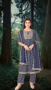 LATEST DESIGNER RAYON BADHANI PRINTED NAYRA CUT <b>KURTI</b>-SET - Product Image 2