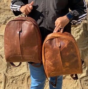 Mochila de cuero Crunch hecha a mano real Mochila hecha a mano Bolso unisex - Product Image 3