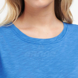 T-shirt ample à la mode pour femmes avec t-shirt d'été pour femmes de style épaule tombante à vendre - Product Image 5