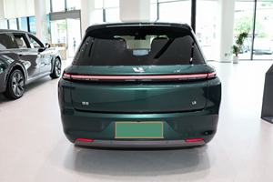 รถยนต์ SUV ไฟฟ้าแบบขยายระยะทางสำหรับครอบครัว 6 ที่นั่ง ปี 2025 มาตรฐานไอเสียยูโร 6 ล้อ R20 เกียร์อัตโนมัติ - Product Image 4