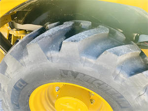 Motor EPA 2022 para maquinaria de movimiento de tierras 415 Retroexcavadora barata Cargador de ruedas de cuatro ruedas Bomba hidráulica de alta carga - Product Image 3