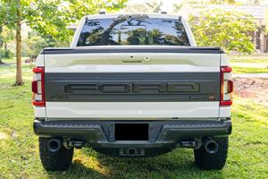 Furrd F-150 Raptor R 2023 Gasolina, Bajo Kilometraje - Product Image 5