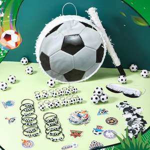 Set de Piñata de Balón de Fútbol con Antifaz, Bastón, Pegatinas de Papel, Llaveros, Pulseras y Mini Balones para Decoración de Cumpleaños - Product Image 1