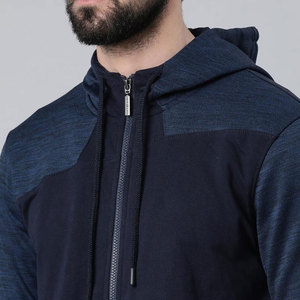 Vestes Softshell Personnalisées de Haute Qualité pour Hommes Fabrication OEM ODM Col Debout Imperméable Capuche Patchwork Réversible - Product Image 5
