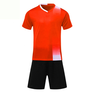 Conjuntos de Uniformes de Fútbol Unisex de Dos Piezas de Alta Calidad, Jersey con Impresión Digital Personalizada, 100% Poliéster, Logotipo Personalizado, Nombre del Jugador Personalizado - Product Image 6