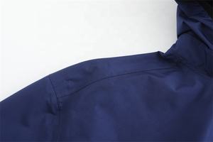 Aqua SHIELD ประสิทธิภาพสูงเสื้อกันฝนเทคนิคสไตล์สตรีทหลวมกันน้ำระบายอากาศได้ดีไนลอนกันฝนเกียร์ฤดูหนาว - Product Image 4