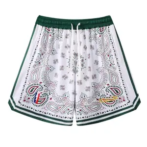 Shorts rétro en gros d'usine Shorts de sport rayés blancs avec nom d'équipe personnalisé Shorts pour hommes - Product Image 1