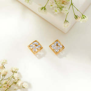 Pendientes de Aro de Oro de 18k para Mujer con Diamantes, Perlas y Circonitas - Joyería de Compromiso Moderna - Product Image 1
