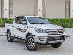 TOYOTA HILUX 2019 xe tải 4x4 - Product Image 2