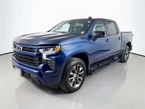 CLEAN USED 2024 Silverado 1500 RST Crew Cab 4WD Automatique Volant à Gauche Pneus R18 Intérieur Sombre Sièges en Tissu - Product Image 6