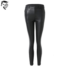 Pantalon en cuir noir anti-rides de haute qualité Unbridleds Industry, taille mi-haute, fermeture boutonnée, style motard, marque privée - Product Image 6