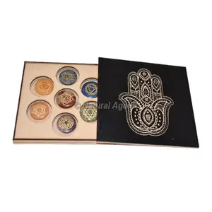 7 Chakra Gravé Set avec Hamsa Symbole Gift Box | Acheter 7 Chakra Gravé pierre ensembles avec Hamsa Symbole gift box maintenant en ligne sur bes