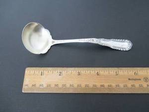 Meilleures ventes de couverts vintage Ensemble de couverts plaqué or au design élégant Idéal pour les ustensiles de cuisine de mariage Vaisselle Cuillère de service alimentaire - Product Image 3