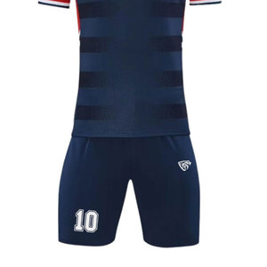 ชุดฟุตบอลและกางเกงขาสั้นคุณภาพสูง ระบายอากาศได้ดี ผลิตจากโพลีเอสเตอร์ 100% รับผลิตแบบ OEM ปรับแต่งสีและโลโก้ได้ - Product Image 5