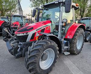 Tractor Agrícola Massey Ferguson MF 5S.125 2023 de Segunda Mano, Motor Digital, Bomba de Combustible Automática, Caja de Cambios, Rodamientos, 100HP, 110HP, 120HP - Product Image 1