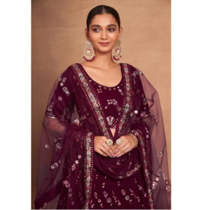 Excellente qualité élégante robe lourde en georgette et soie robe de soirée indienne pour les femmes disponible à un prix abordable - Product Image 1