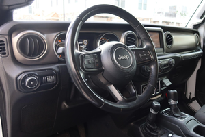 รถจี๊ปแรงเลอร์ สปอร์ต 4x4 ปี 2020 มือสอง สภาพดี - Product Image 2
