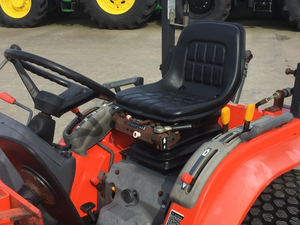 Tractor Compacto Kubota B2100 Usado, 21HP, 4WD, Diésel, con Cargador, Transmisión Hidrostática, en Venta - Product Image 5