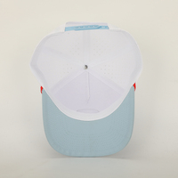 Casquette de baseball sportive unisexe personnalisée à 5 panneaux, séchage rapide, performance, imperméable, réglable, perforations découpées au laser, coton caoutchouté