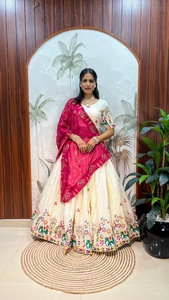 Lehenga Choli pour femmes adultes, tendance, en coton, multicolores, avec des broderies, design de créateur, mélange parfait de luxe - Product Image 4