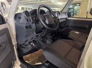 Utilisé pour Cruiser 1994 4 portes manuel 4x4 SUV véhicule tout-terrain beige - Product Image 6