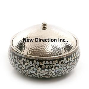 Casseroles isolées en acier de qualité supérieure servant une marmite casseroles en acier inoxydable marmite en bois arrondie servant des aliments marmite - Product Image 2