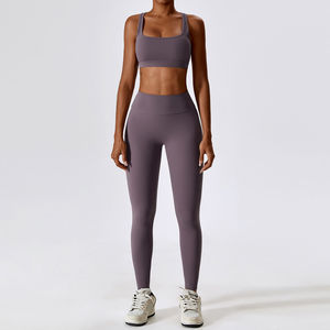 Ensemble de yoga pour femmes à la mode avec logo personnalisé Conception sans couture Tissu spandex respirant pour le fitness et l'entraînement - Product Image 5