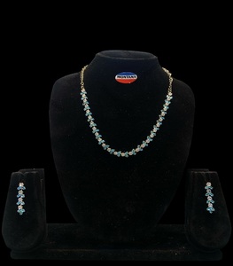 Mode élégant en acier inoxydable Vintage femmes bijoux étincelants collier et boucle d'oreille ensemble cadeau de fête de mariage - Product Image 1