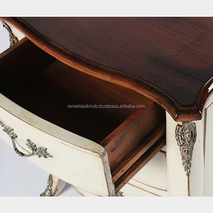 Vitrina y Mueble para Porcelana, Número de Serie 8501, Material Principal: Madera de Caoba Antigua de Calidad, Diseño Sencillo - Product Image 3