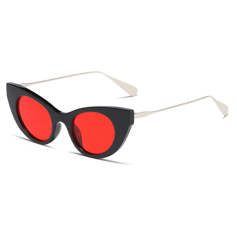 C4:  Black Silver/ Red