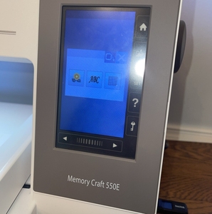 Máquina de Bordar Janome Memory Craft 550E - Product Image 2