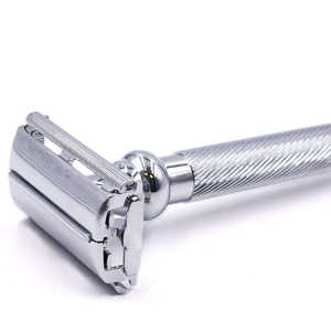 Rasoir de sécurité classique à double tranchant en laiton réutilisable à long manche pour hommes, marque privée - Product Image 1