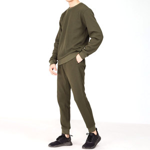 Survêtement personnalisé pour hommes avec propre logo motif solide Sports de plein air Sweats à capuche et pantalons de survêtement à col rond Vêtements d'entraînement décontractés - Product Image 2