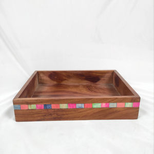 Plateau de service en bois sculpté artisanal de luxe, écologique, avec des artisanats en bois poli pour la vaisselle de table, artisanats en bois - Product Image 1