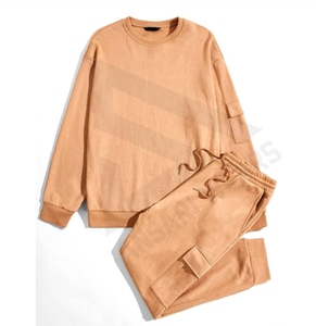 Conjunto Deportivo Personalizado de Alta Calidad, 100% Algodón Transpirable, Sudadera con Cuello Redondo y Pantalones Deportivos para Unisex - Product Image 4