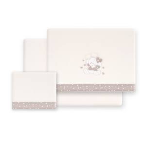 Juego de Ropa de Cama Oso Corazones de 3 Piezas para Cuna, Tela de Forro Polar Coral Tejida con Patrón de Personajes - Product Image 1