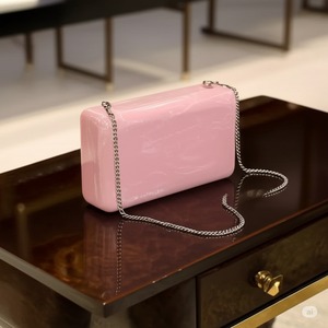 กระเป๋าคลัทช์ทำจากยางเรซินทำมือสีชมพูทันสมัยสำหรับผู้หญิงกระเป๋าถืองานปาร์ตี้และงานอีเวนต์ - Product Image 1